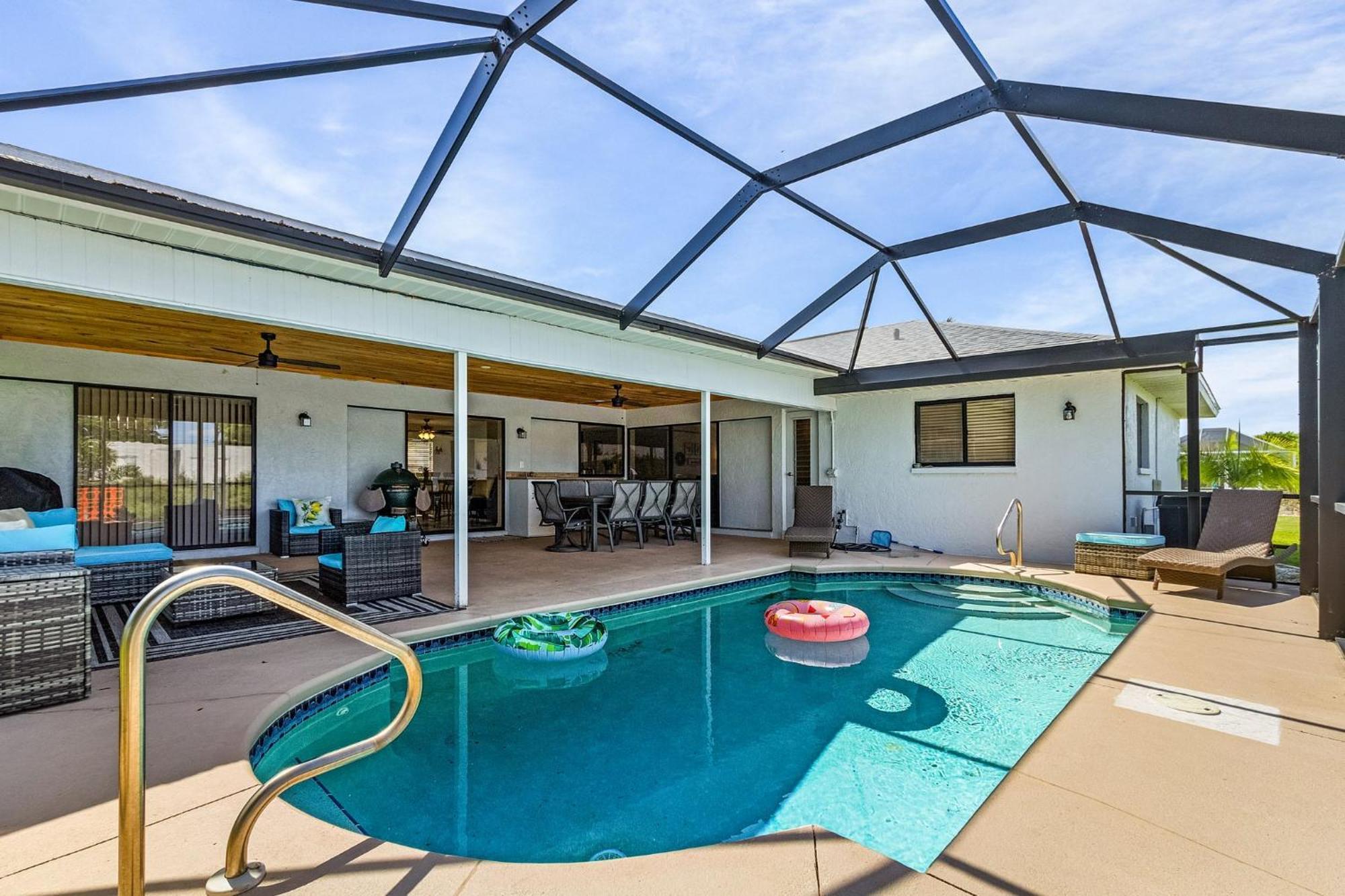 Cozy Retreat, Heated Pool, Water Canal, Bikes,3 Bedroom Cabo Coral Exterior foto